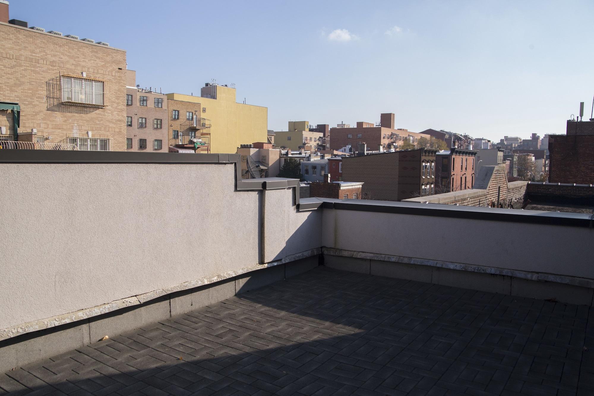 Aura Hotel Brooklyn New York Exterior photo