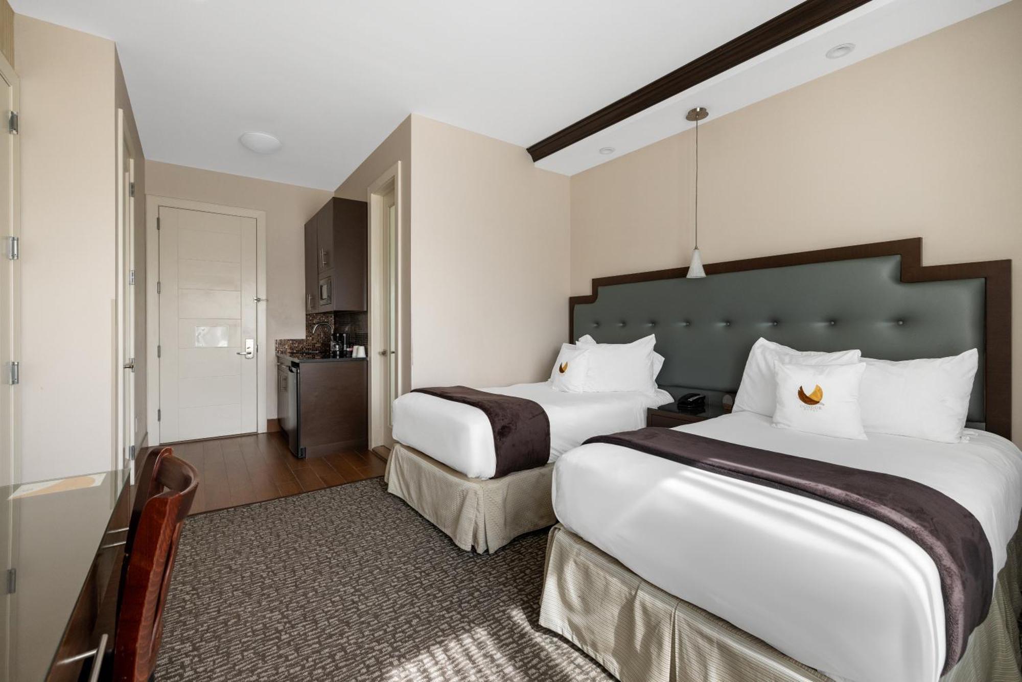 Aura Hotel Brooklyn New York Exterior photo