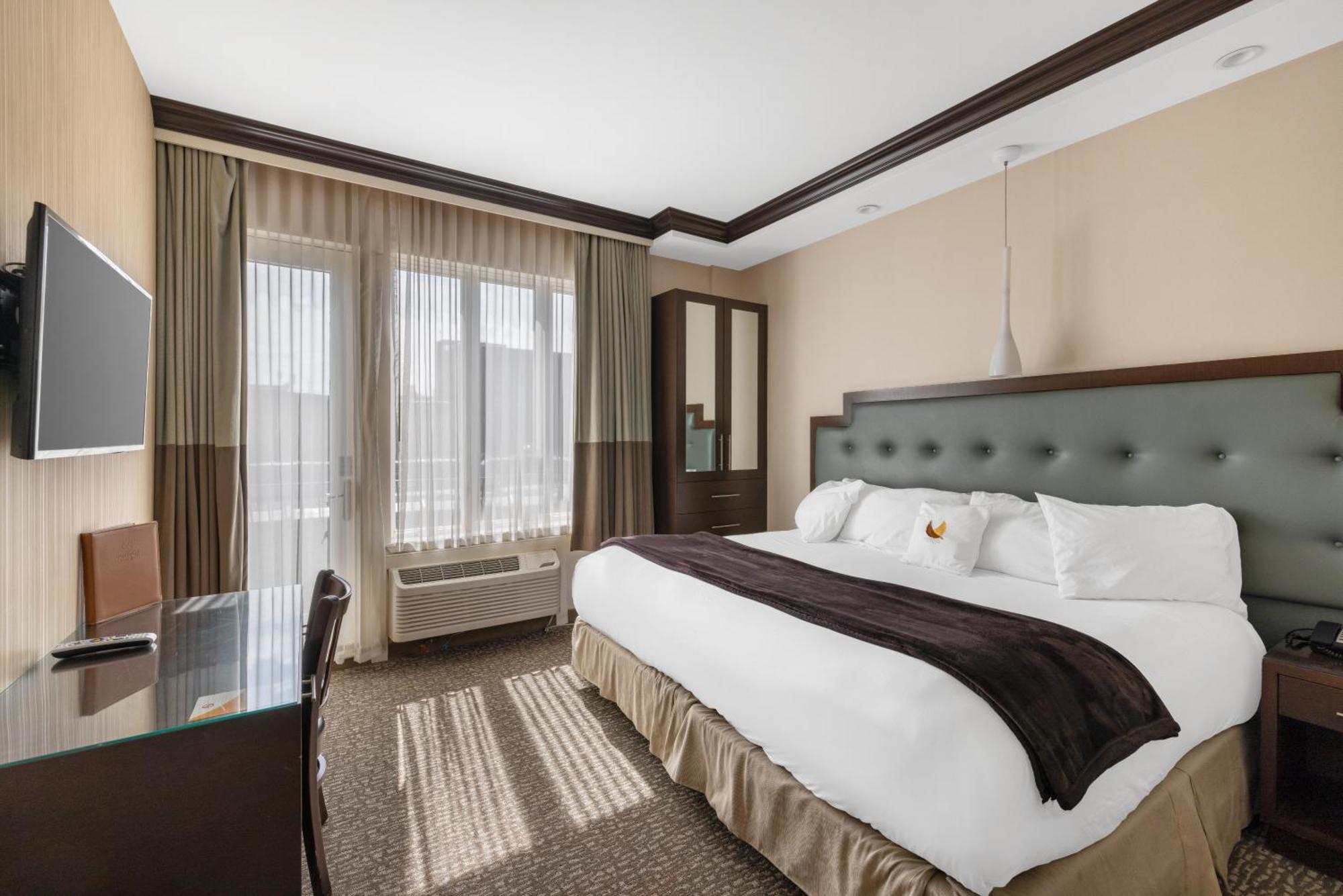 Aura Hotel Brooklyn New York Exterior photo