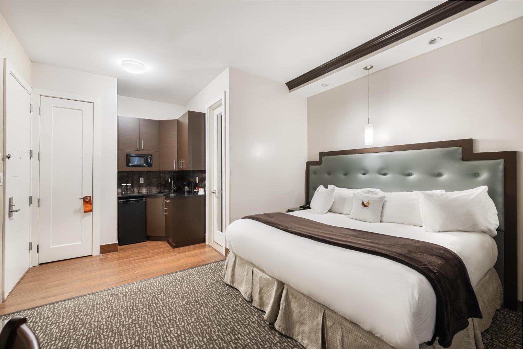 Aura Hotel Brooklyn New York Exterior photo